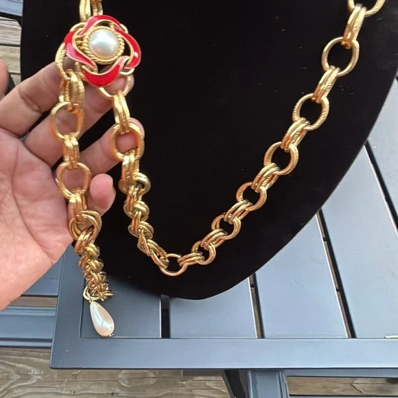 Vintage Trifari Belt - Picture 4 of 10